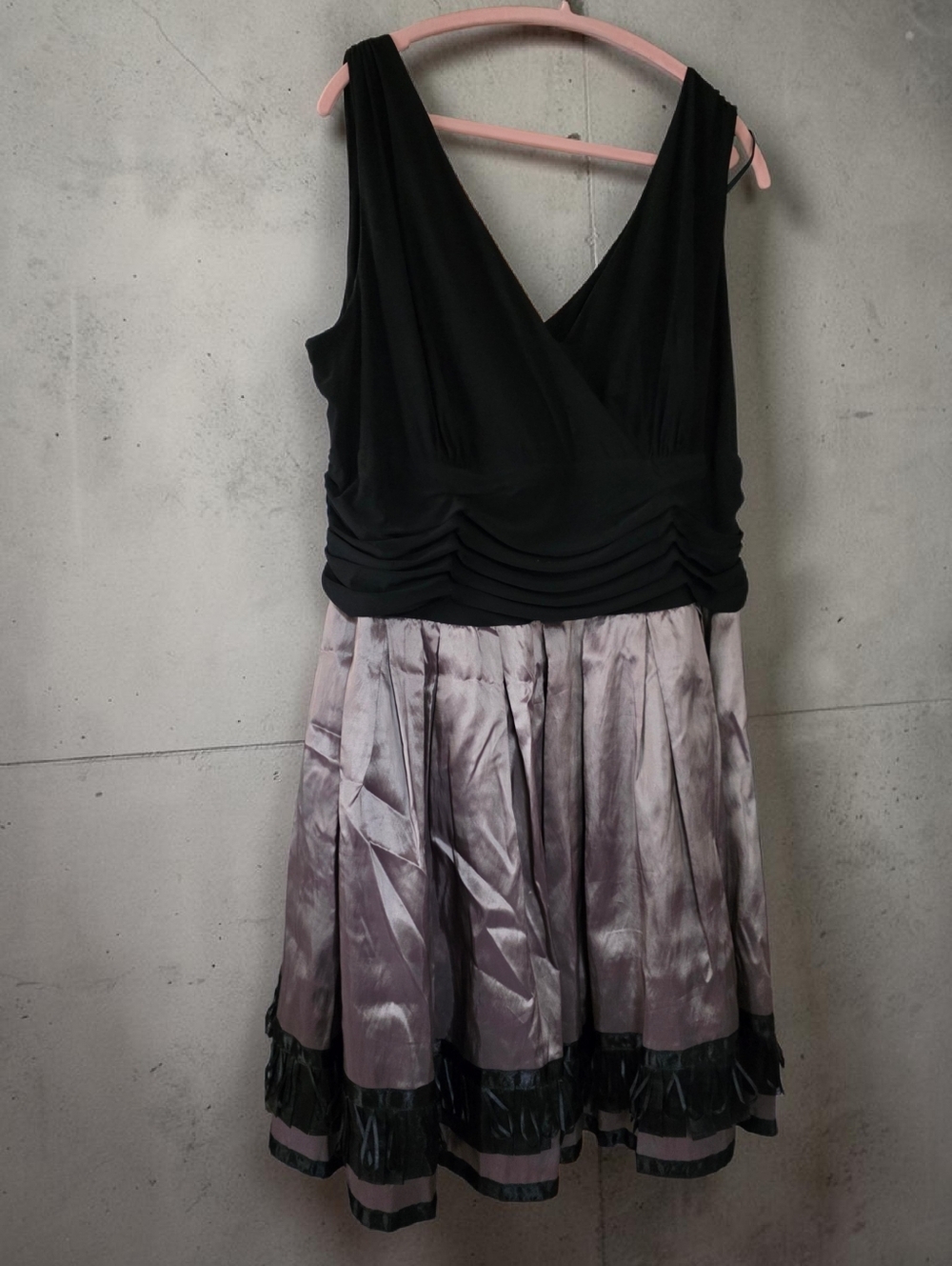 Black & Pewter V-Neck Sleeveless Party Dress